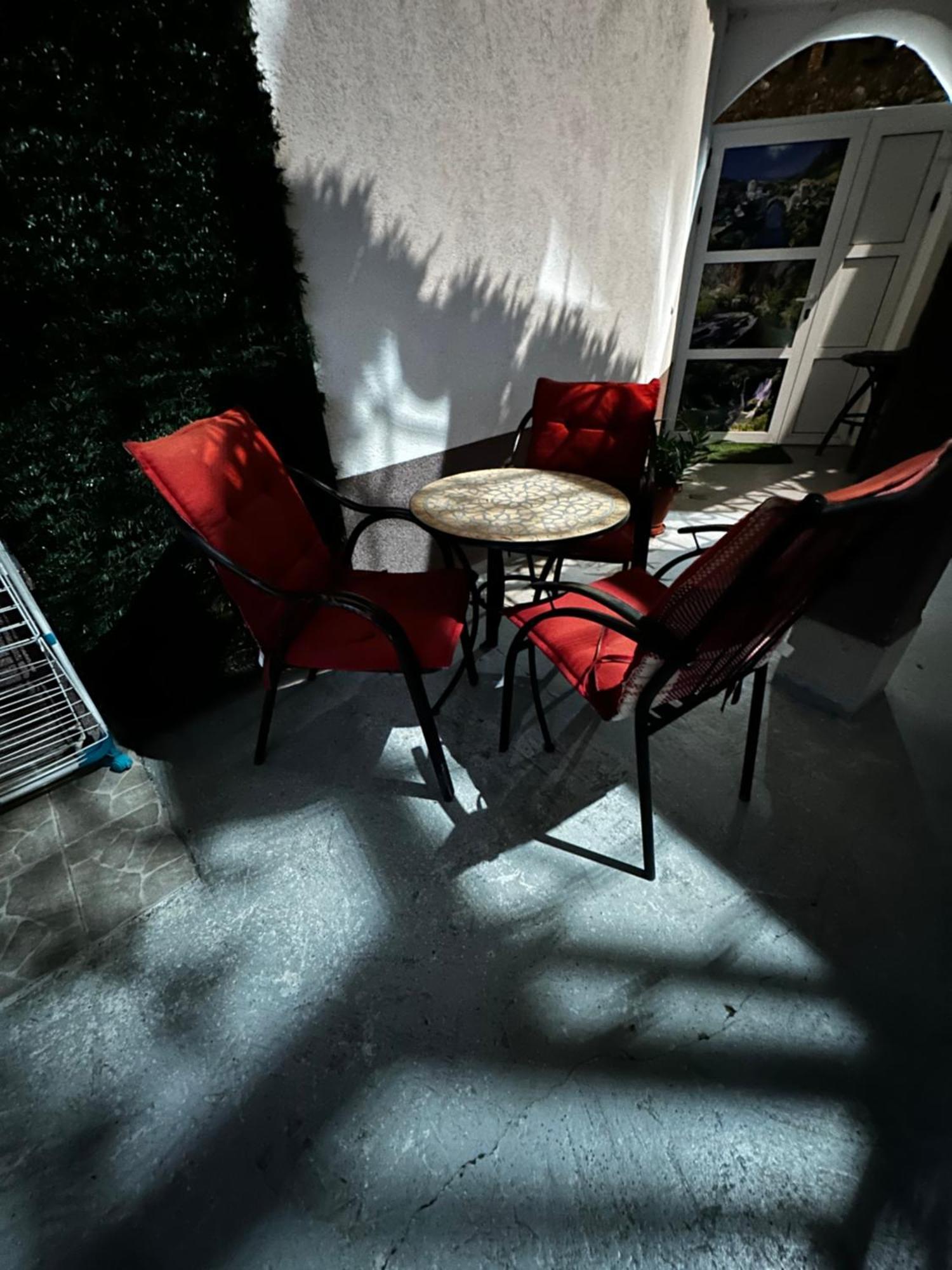 Guest House Nana Mostar Ngoại thất bức ảnh