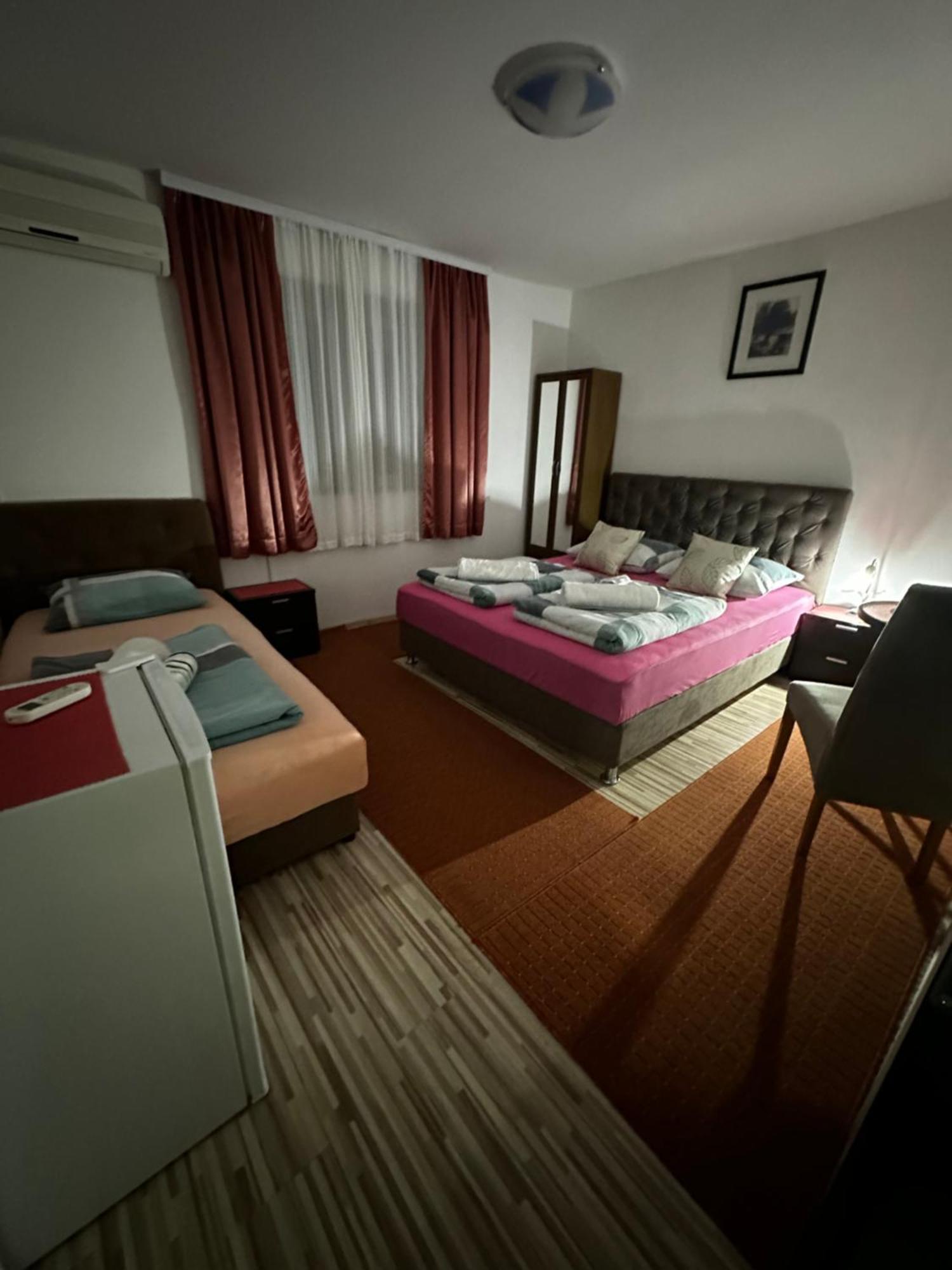 Guest House Nana Mostar Ngoại thất bức ảnh