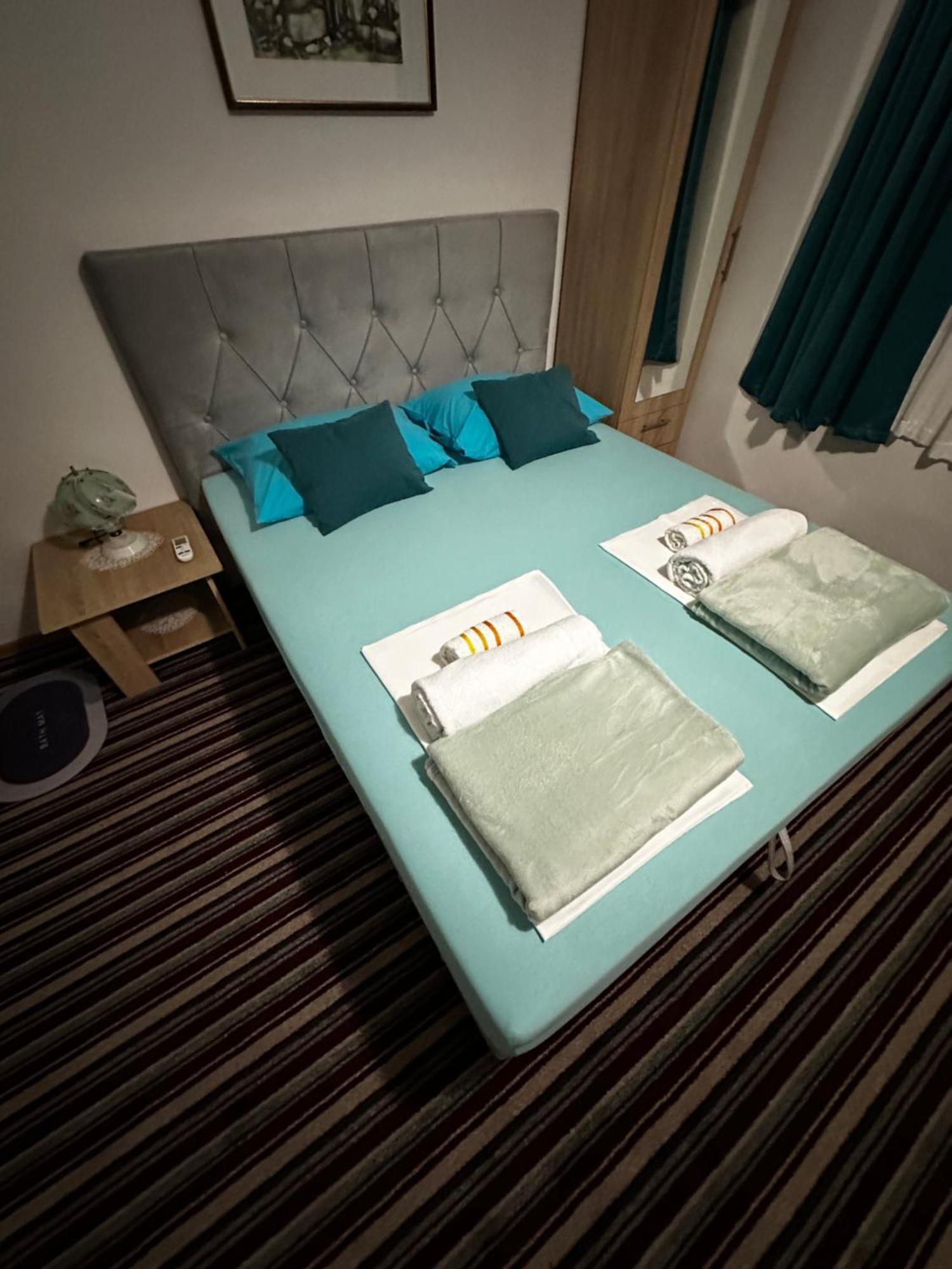 Guest House Nana Mostar Ngoại thất bức ảnh