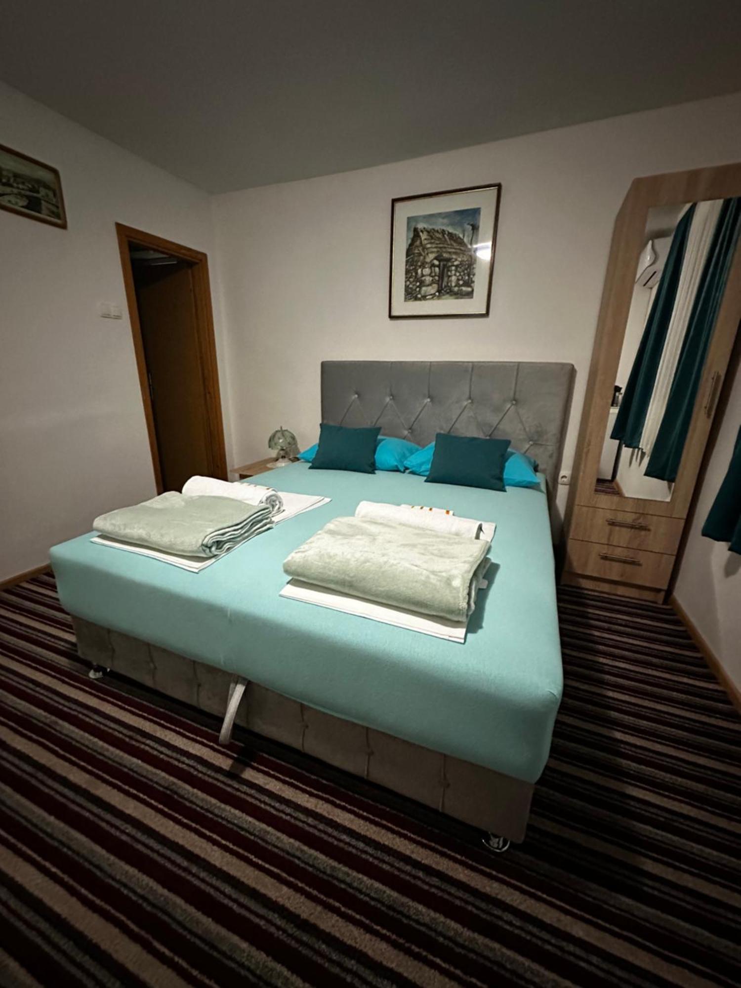 Guest House Nana Mostar Ngoại thất bức ảnh