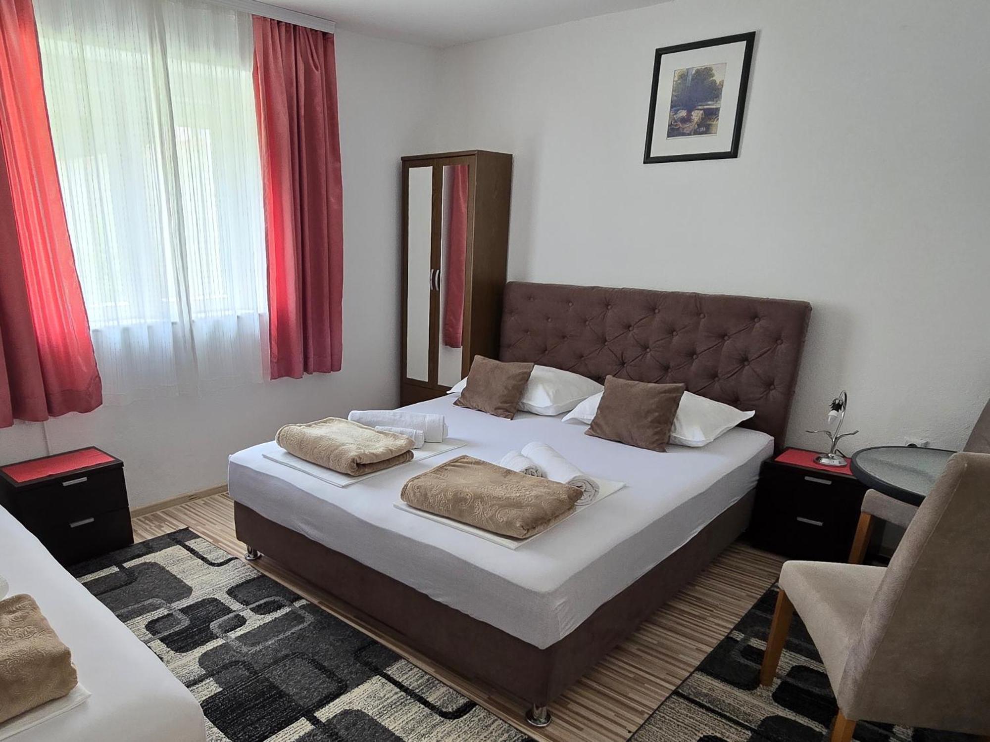Guest House Nana Mostar Ngoại thất bức ảnh